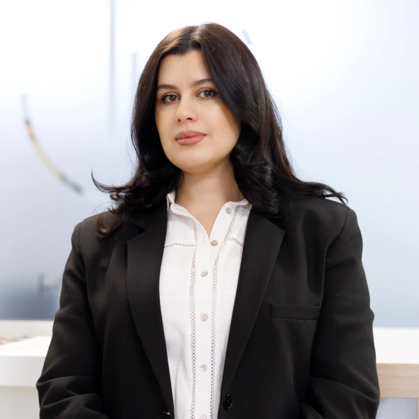 Լյուսյա Մարգարյան   իրավաբան, փաստաբան